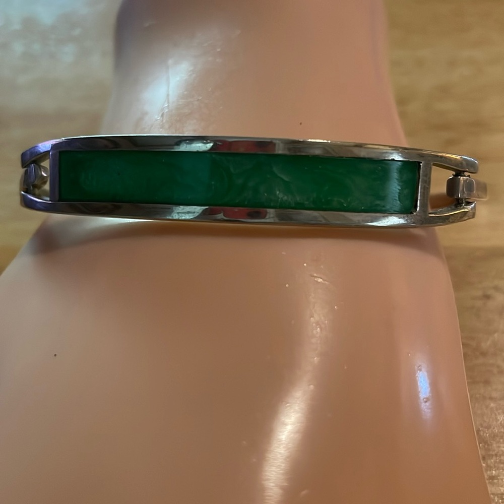 Vintage Alpaca Green Stone Sterling Silver Hinged Bracelet.